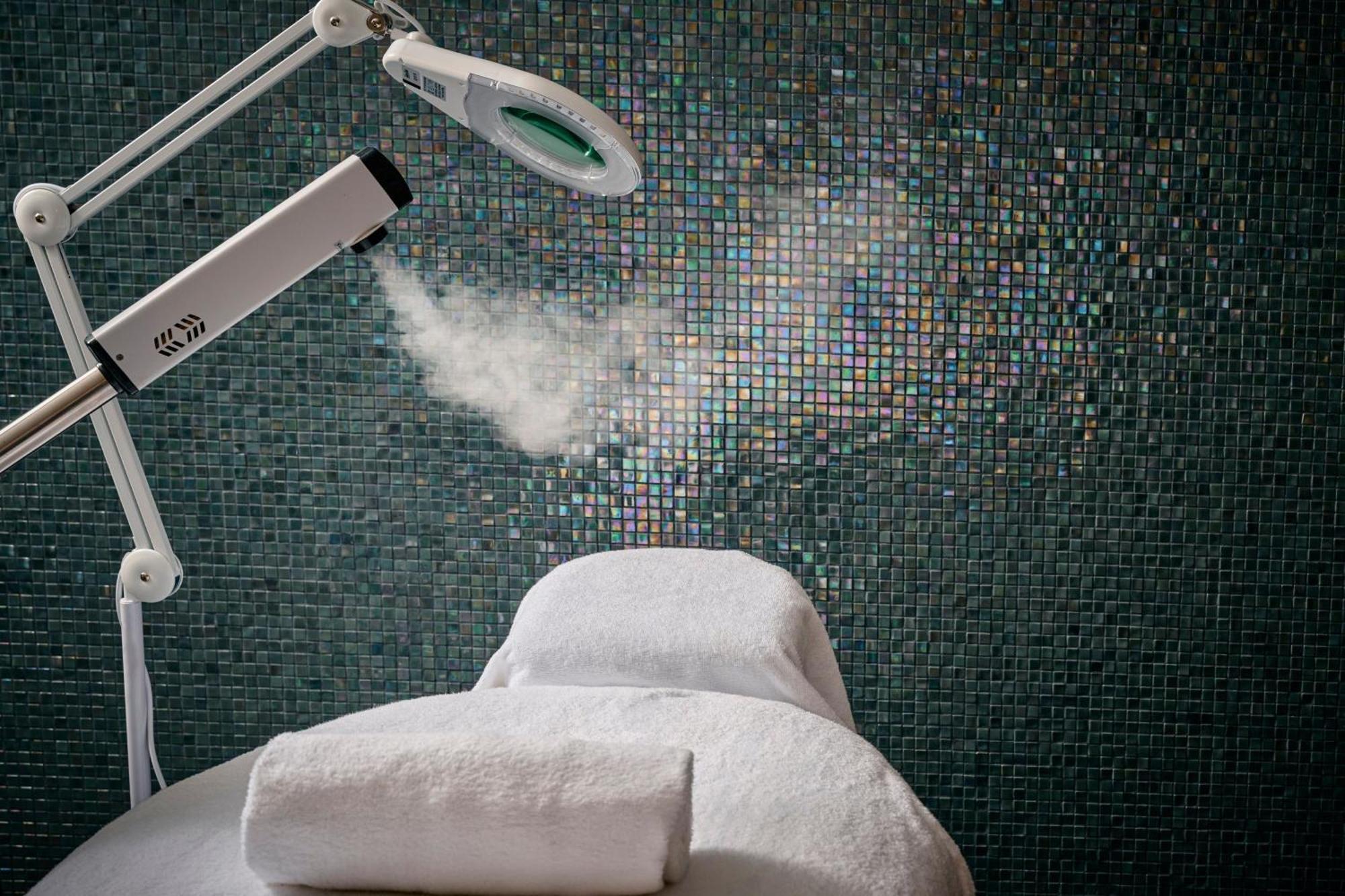 فندق شيراتون ملبورن المظهر الخارجي الصورة A steam room